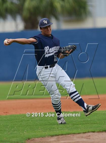 Thumbnail 2 in Reagan [Ronald] vs. Smithson Valley (UIL 6A Area Playoff) photogallery.
