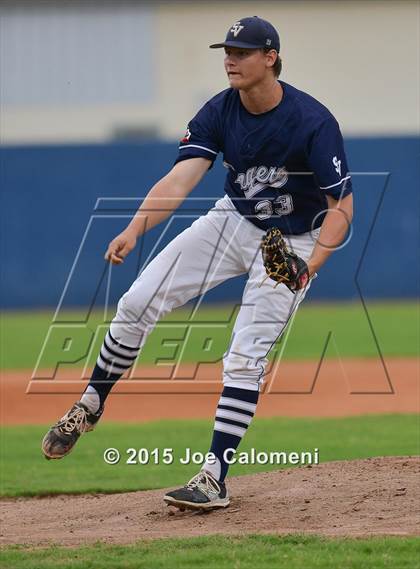 Thumbnail 2 in Reagan [Ronald] vs. Smithson Valley (UIL 6A Area Playoff) photogallery.