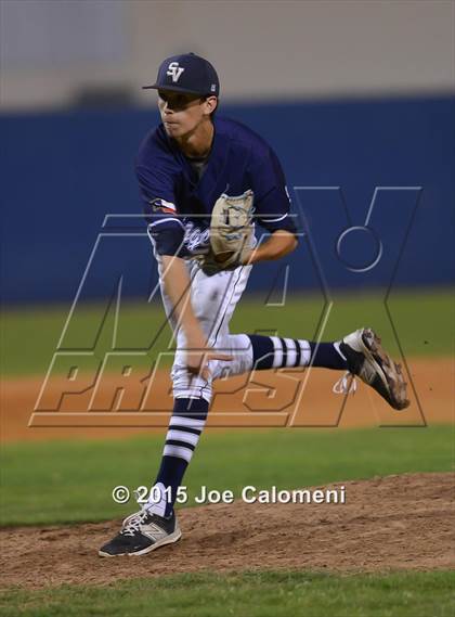 Thumbnail 3 in Reagan [Ronald] vs. Smithson Valley (UIL 6A Area Playoff) photogallery.