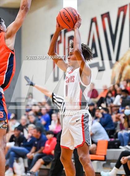 Thumbnail 2 in Seven Lakes @ Fort Bend Travis photogallery.