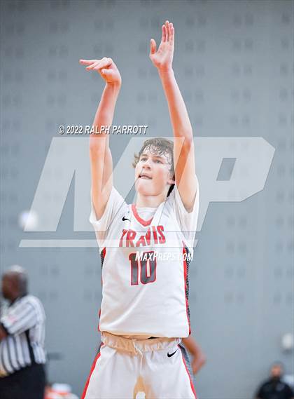 Thumbnail 1 in Seven Lakes @ Fort Bend Travis photogallery.