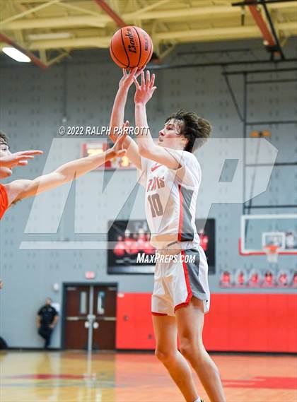 Thumbnail 2 in Seven Lakes @ Fort Bend Travis photogallery.