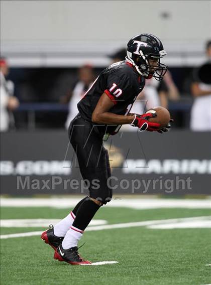 Thumbnail 2 in Bingham vs. Trinity (Kirk Herbstreit Varsity Football Series) photogallery.