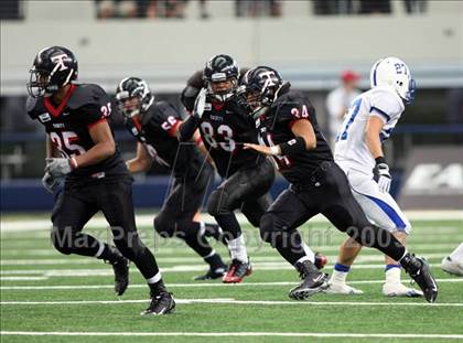 Thumbnail 3 in Bingham vs. Trinity (Kirk Herbstreit Varsity Football Series) photogallery.