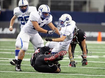 Thumbnail 3 in Bingham vs. Trinity (Kirk Herbstreit Varsity Football Series) photogallery.