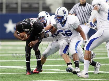 Thumbnail 2 in Bingham vs. Trinity (Kirk Herbstreit Varsity Football Series) photogallery.