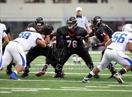 Thumbnail 2 in Bingham vs. Trinity (Kirk Herbstreit Varsity Football Series) photogallery.