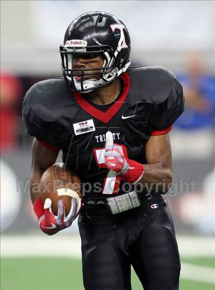 Thumbnail 3 in Bingham vs. Trinity (Kirk Herbstreit Varsity Football Series) photogallery.