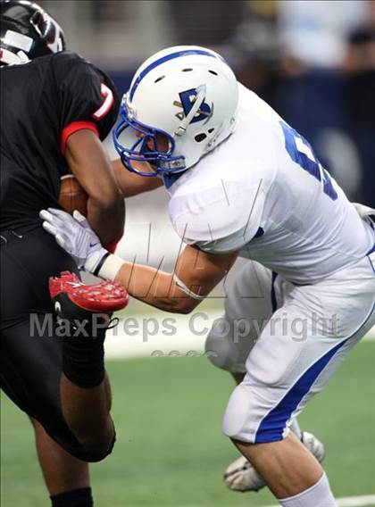 Thumbnail 1 in Bingham vs. Trinity (Kirk Herbstreit Varsity Football Series) photogallery.