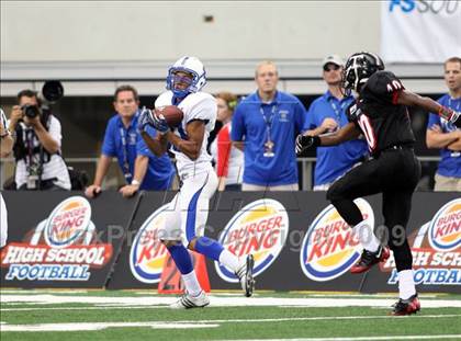 Thumbnail 1 in Bingham vs. Trinity (Kirk Herbstreit Varsity Football Series) photogallery.