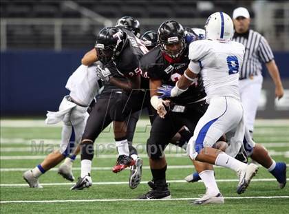 Thumbnail 1 in Bingham vs. Trinity (Kirk Herbstreit Varsity Football Series) photogallery.