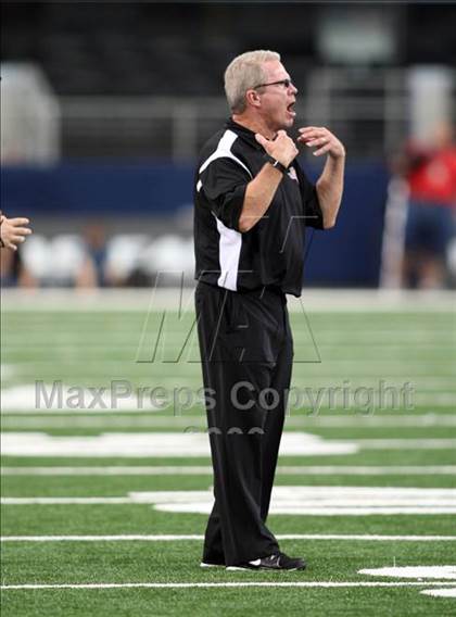 Thumbnail 3 in Bingham vs. Trinity (Kirk Herbstreit Varsity Football Series) photogallery.