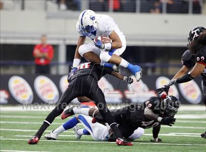 Thumbnail 2 in Bingham vs. Trinity (Kirk Herbstreit Varsity Football Series) photogallery.