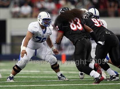 Thumbnail 3 in Bingham vs. Trinity (Kirk Herbstreit Varsity Football Series) photogallery.