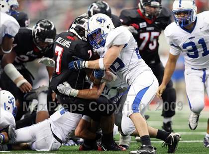 Thumbnail 2 in Bingham vs. Trinity (Kirk Herbstreit Varsity Football Series) photogallery.
