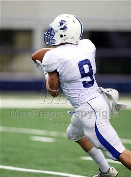 Thumbnail 1 in Bingham vs. Trinity (Kirk Herbstreit Varsity Football Series) photogallery.