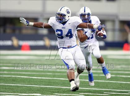 Thumbnail 3 in Bingham vs. Trinity (Kirk Herbstreit Varsity Football Series) photogallery.