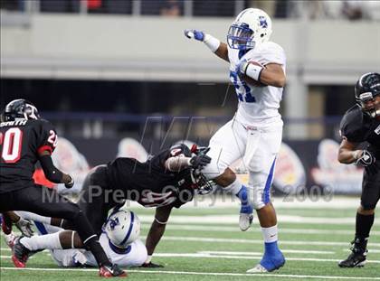 Thumbnail 2 in Bingham vs. Trinity (Kirk Herbstreit Varsity Football Series) photogallery.