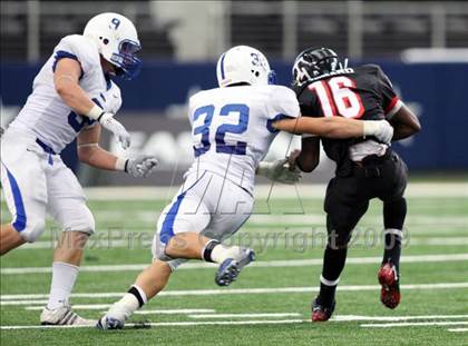 Thumbnail 1 in Bingham vs. Trinity (Kirk Herbstreit Varsity Football Series) photogallery.