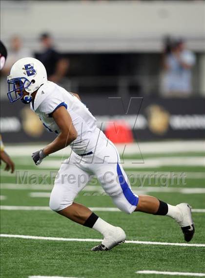 Thumbnail 2 in Bingham vs. Trinity (Kirk Herbstreit Varsity Football Series) photogallery.