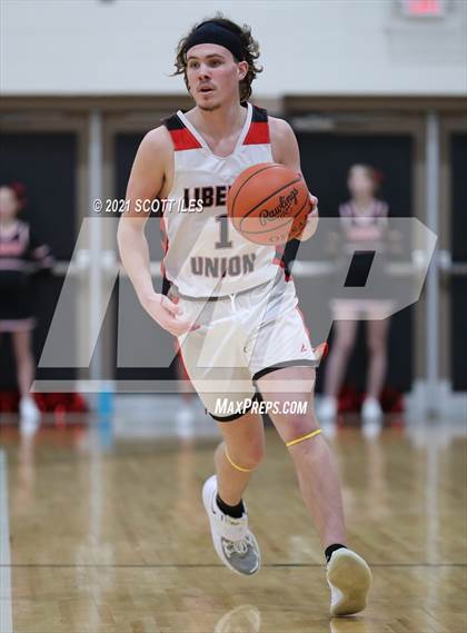 Thumbnail 2 in Circleville @ Liberty Union photogallery.