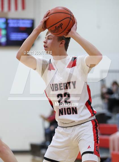 Thumbnail 3 in Circleville @ Liberty Union photogallery.
