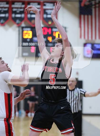 Thumbnail 3 in Circleville @ Liberty Union photogallery.