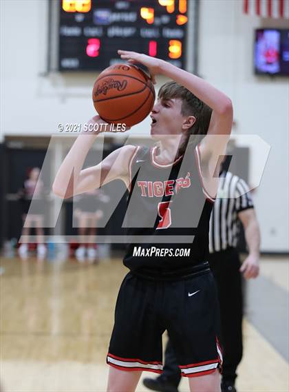Thumbnail 2 in Circleville @ Liberty Union photogallery.