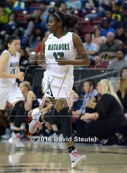 Thumbnail 2 in Chaminade vs. Miramonte (CIF State Open Division Final) photogallery.