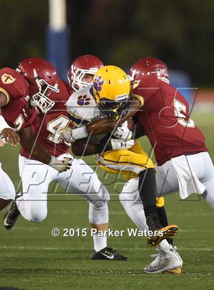 Thumbnail 3 in Karr @ Brother Martin photogallery.
