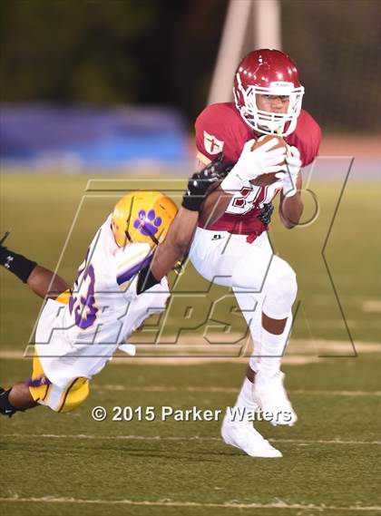 Thumbnail 1 in Karr @ Brother Martin photogallery.