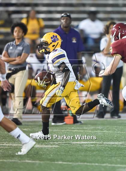 Thumbnail 1 in Karr @ Brother Martin photogallery.