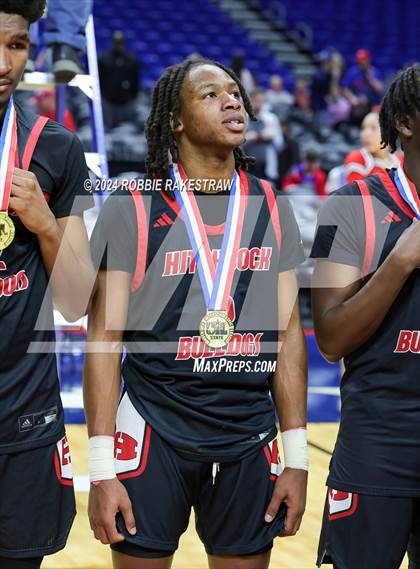 Thumbnail 3 in Ponder vs. Hitchcock (UIL 3A Basketball Final Medal Ceremony) photogallery.