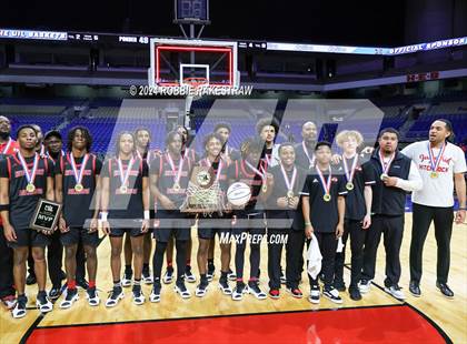 Thumbnail 3 in Ponder vs. Hitchcock (UIL 3A Basketball Final Medal Ceremony) photogallery.