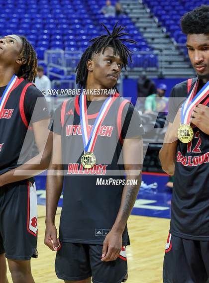 Thumbnail 3 in Ponder vs. Hitchcock (UIL 3A Basketball Final Medal Ceremony) photogallery.