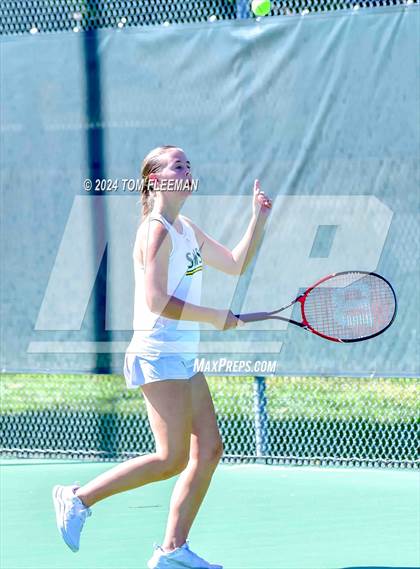Thumbnail 1 in Sunflower League Girl's JV Quad (Shawnee Mission South) photogallery.