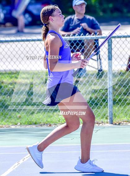 Thumbnail 1 in Sunflower League Girl's JV Quad (Shawnee Mission South) photogallery.