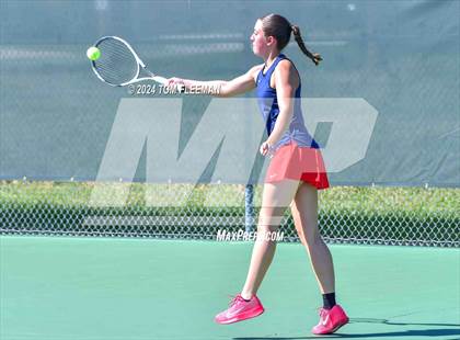 Thumbnail 1 in Sunflower League Girl's JV Quad (Shawnee Mission South) photogallery.