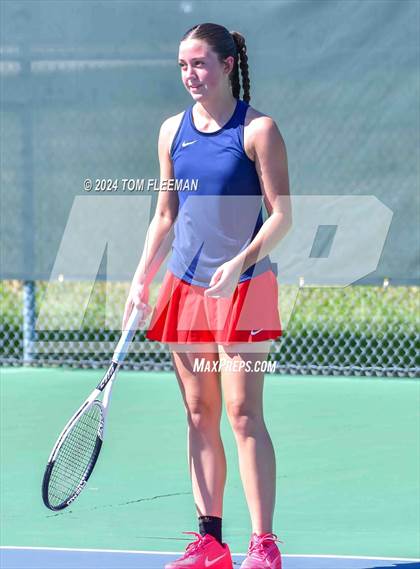 Thumbnail 1 in Sunflower League Girl's JV Quad (Shawnee Mission South) photogallery.