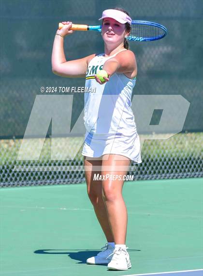 Thumbnail 1 in Sunflower League Girl's JV Quad (Shawnee Mission South) photogallery.