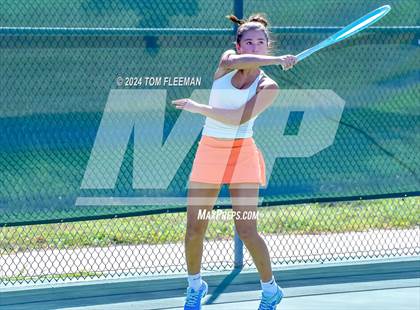 Thumbnail 1 in Sunflower League Girl's JV Quad (Shawnee Mission South) photogallery.