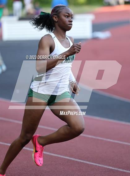 Thumbnail 2 in Section VIII Championship (200 Meter) photogallery.