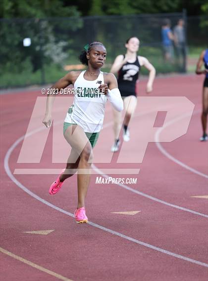 Thumbnail 2 in Section VIII Championship (200 Meter) photogallery.