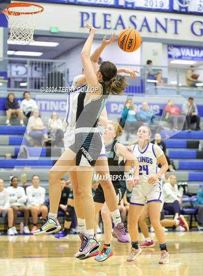 Thumbnail 1 in Farmington @ Pleasant Grove photogallery.