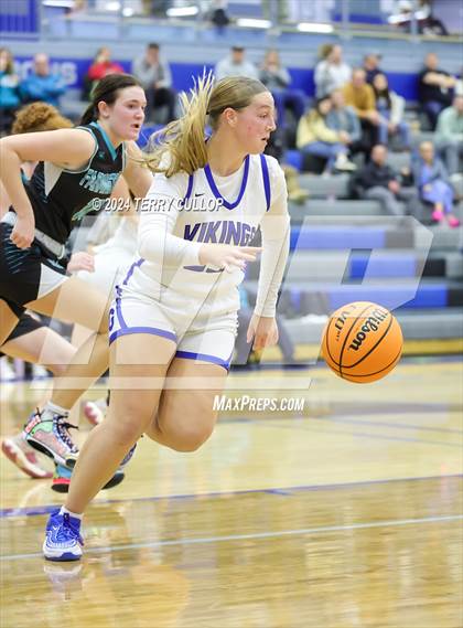 Thumbnail 1 in Farmington @ Pleasant Grove photogallery.