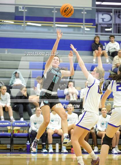 Thumbnail 3 in Farmington @ Pleasant Grove photogallery.