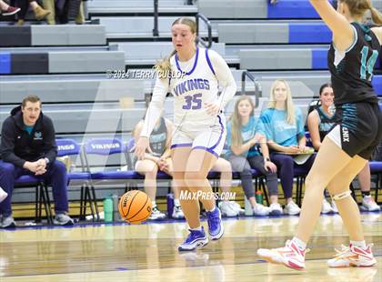 Thumbnail 1 in Farmington @ Pleasant Grove photogallery.