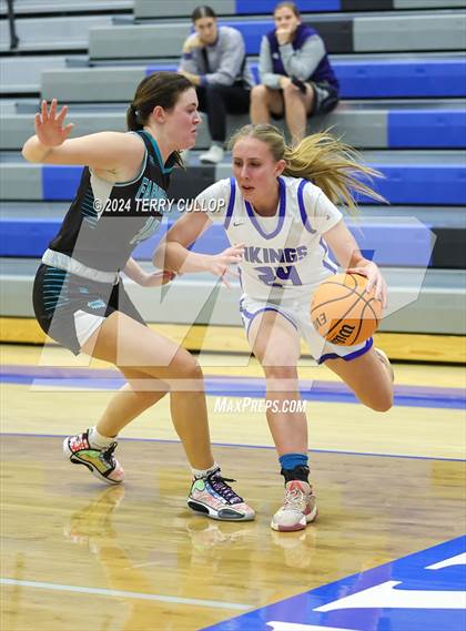 Thumbnail 1 in Farmington @ Pleasant Grove photogallery.