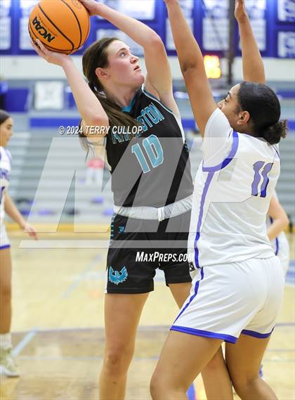Thumbnail 3 in Farmington @ Pleasant Grove photogallery.