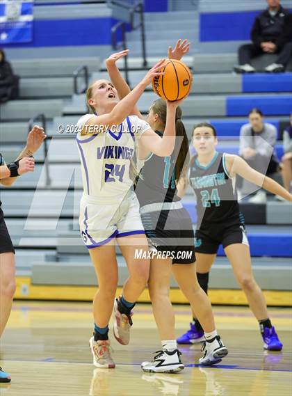 Thumbnail 1 in Farmington @ Pleasant Grove photogallery.